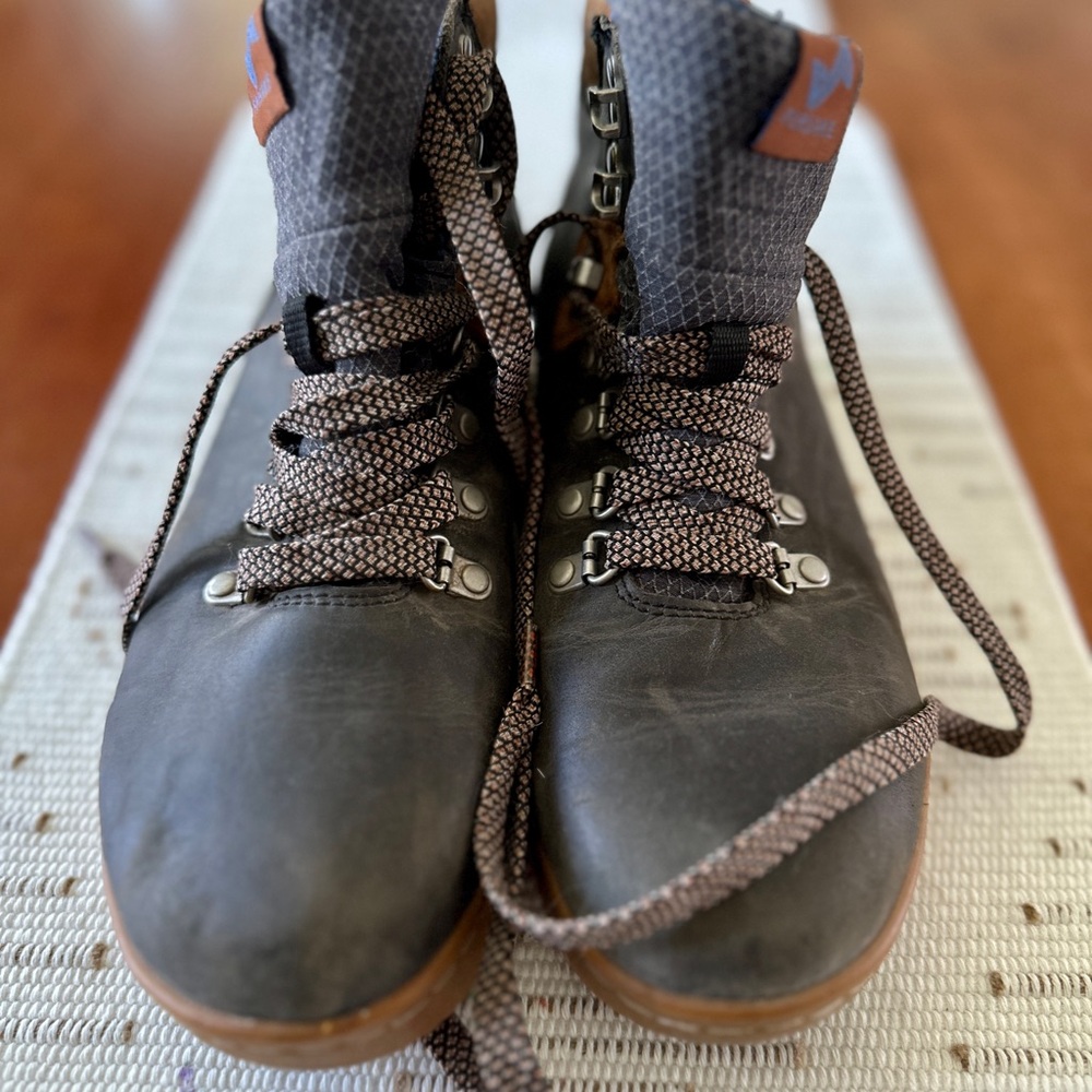 Women's Black Forsake Hiking Boots, W9